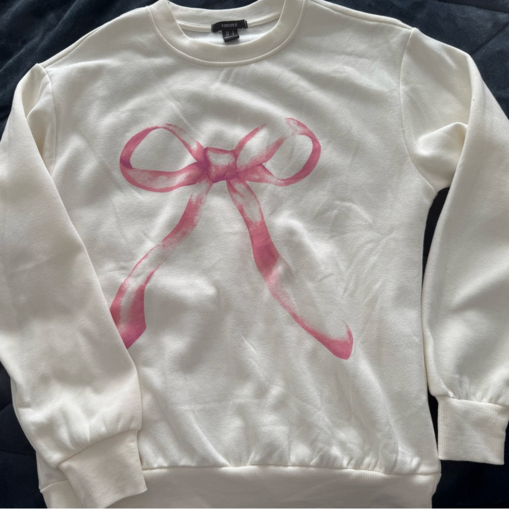 Forever 21 Cream Ribbed Collar Sweatshirt